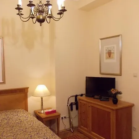 Flatneartocastlehill *