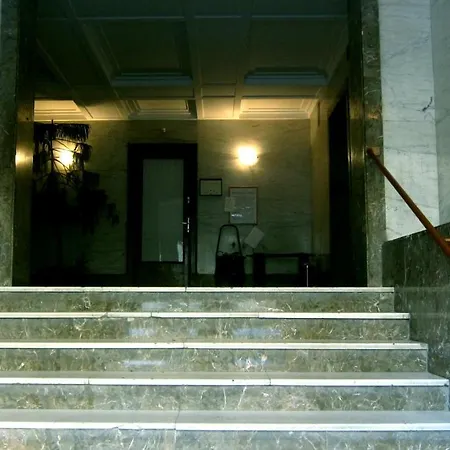 Flatneartocastlehill * Budapest